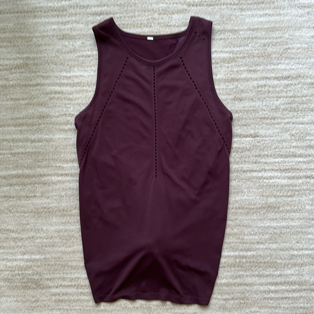 Athleta Foothill Tank Top Split-back, Athleisure, Hiking Yoga Merlot Size Small